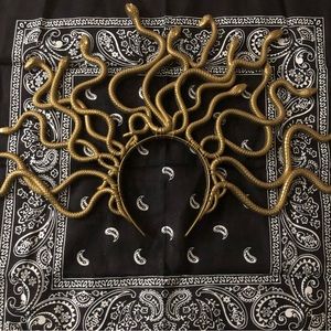 Medusa headpiece 🐍